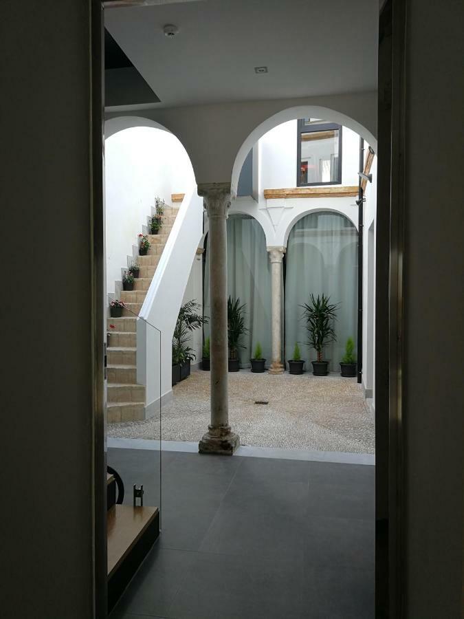 Patio De La Escalera - Agustin Moreno 46 กอร์โดบา ภายนอก รูปภาพ